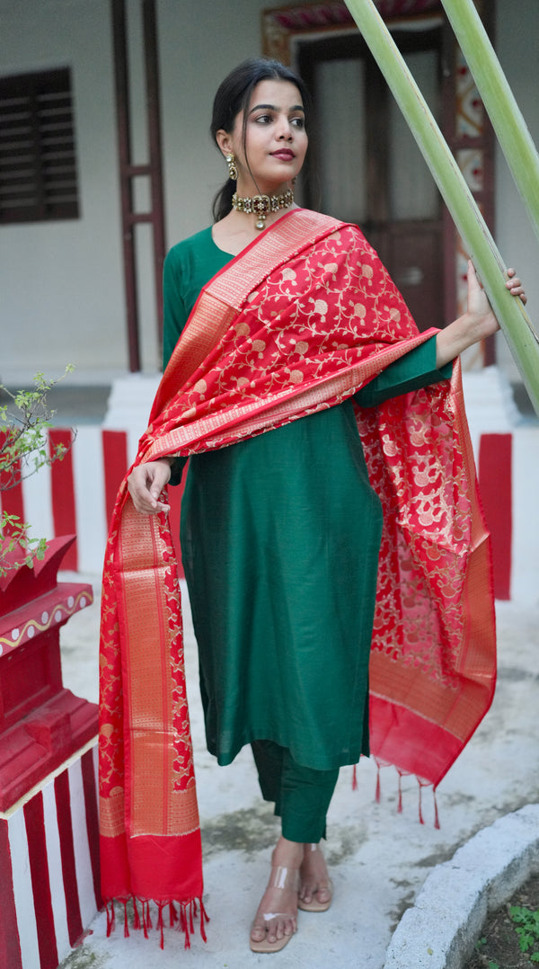 Red Banaras Dupatta Combo