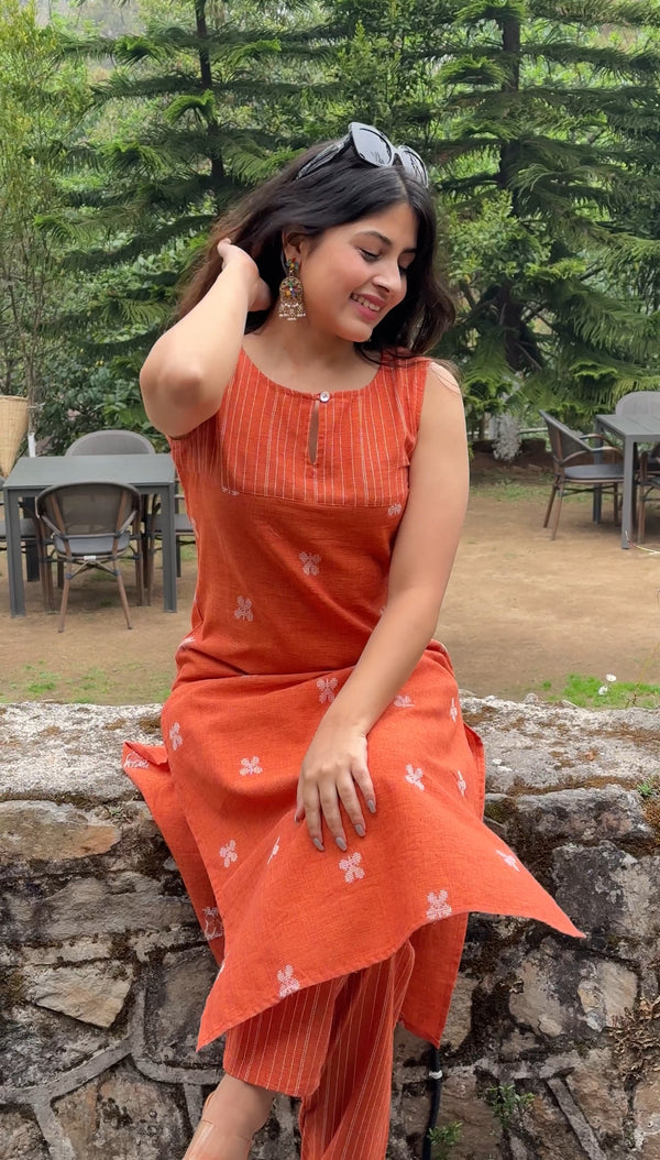 Mirinda Handloom 2Pc Set
