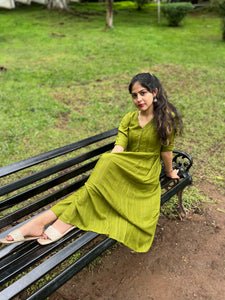 Dipika Green - With Buttons